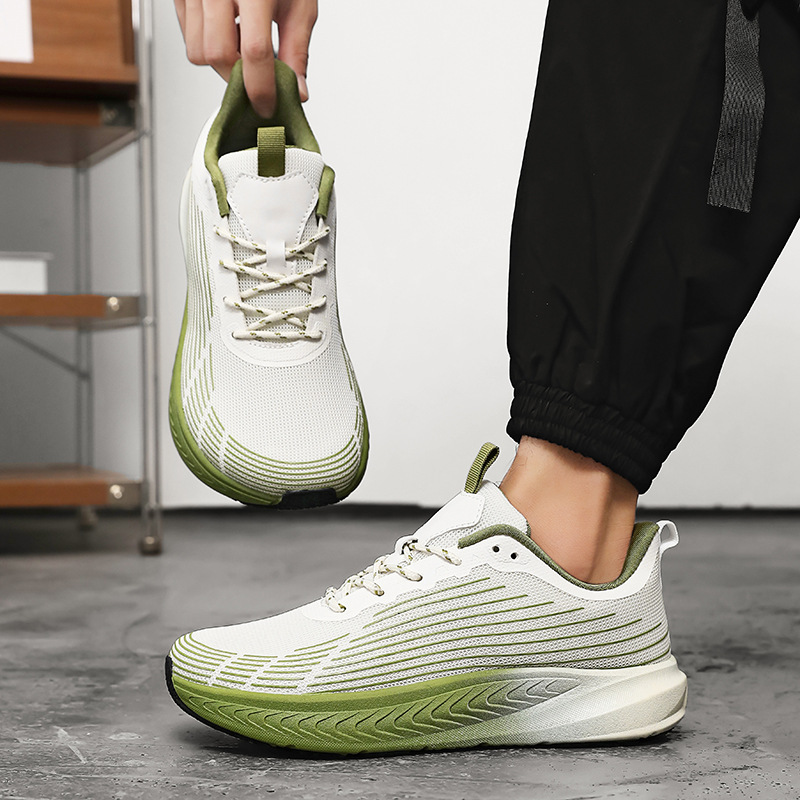 Man Wide Toe Box Running Shoe  - огляд і ціна Sneaker Case